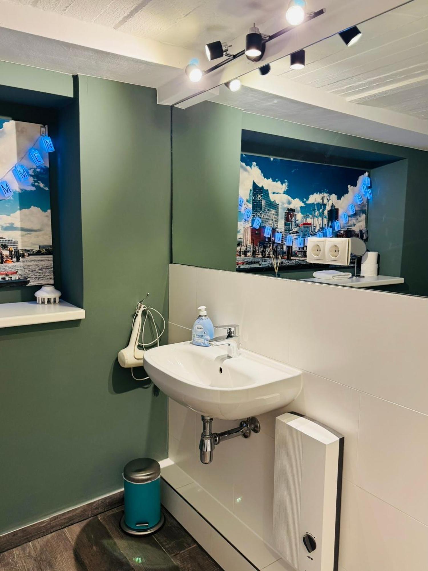 Urban Stay Hamburg - Apartments "Backbord" & "Steuerbord Mit Sauna" 外观 照片